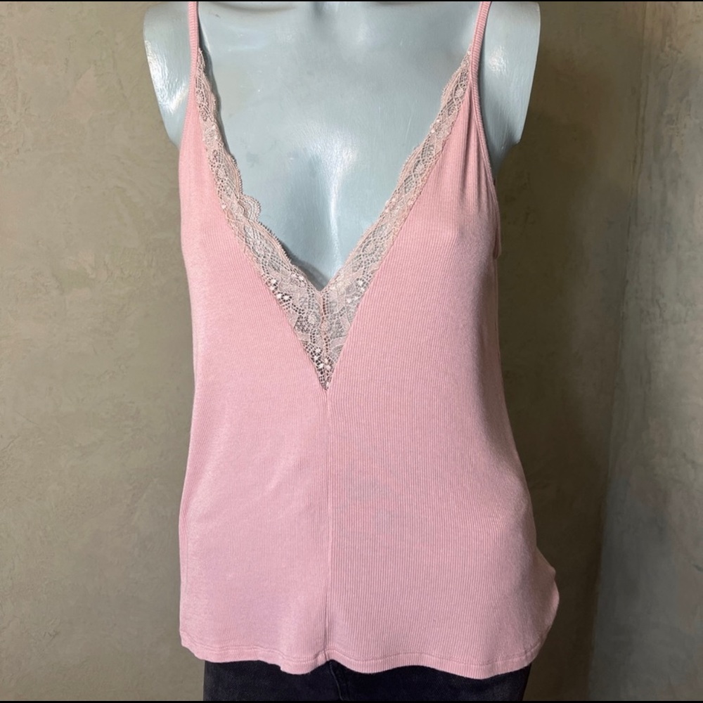 Light Pink Flowy Tank Top with Lace Detail; American Eagle; Size XS